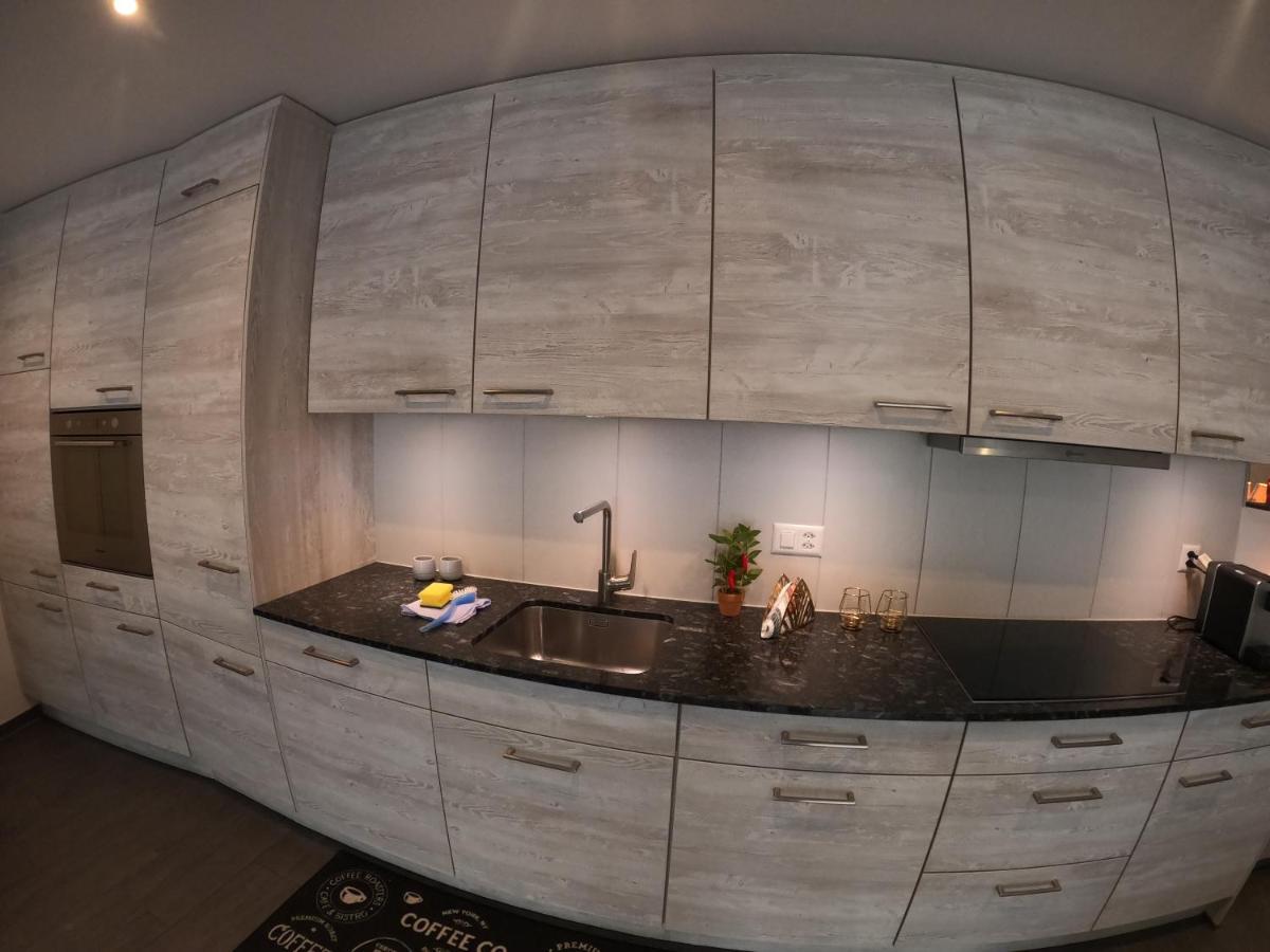 The Golf Apartments Interlaken Esterno foto