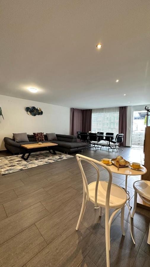 The Golf Apartments Interlaken Esterno foto