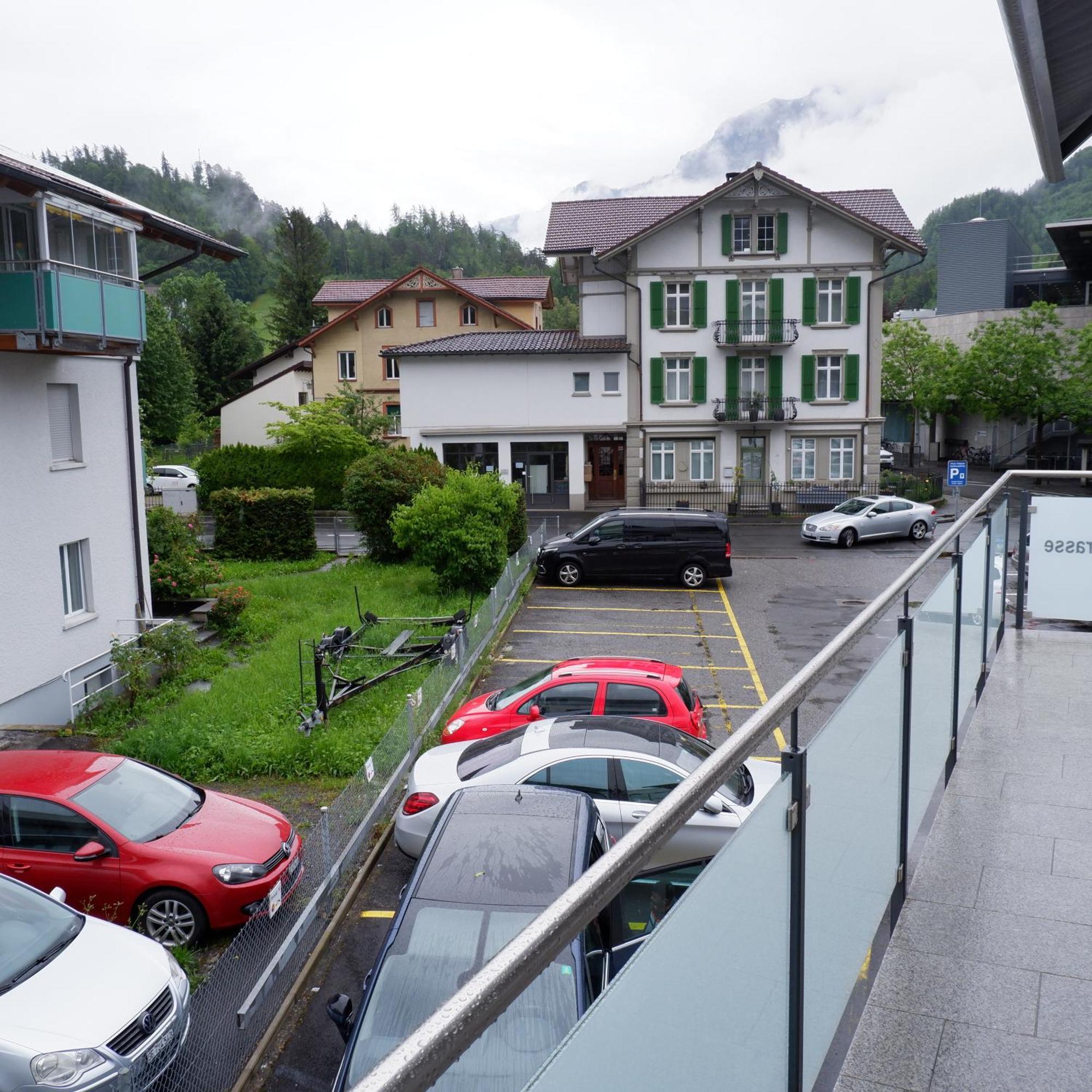 The Golf Apartments Interlaken Esterno foto